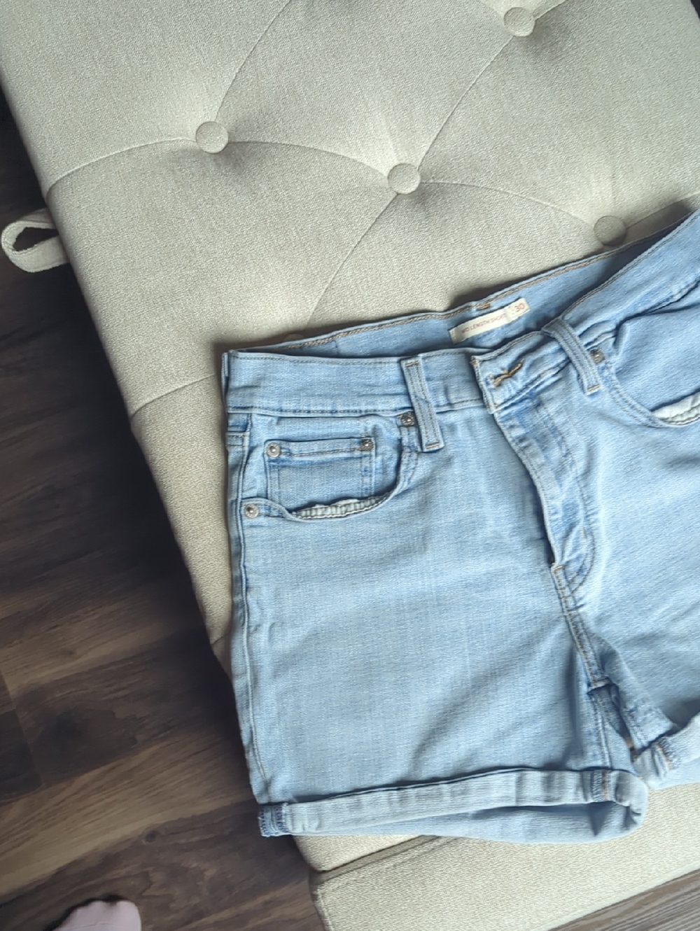 Levi Strauss Light Blue Denim Women's Roll-Cuff Shorts